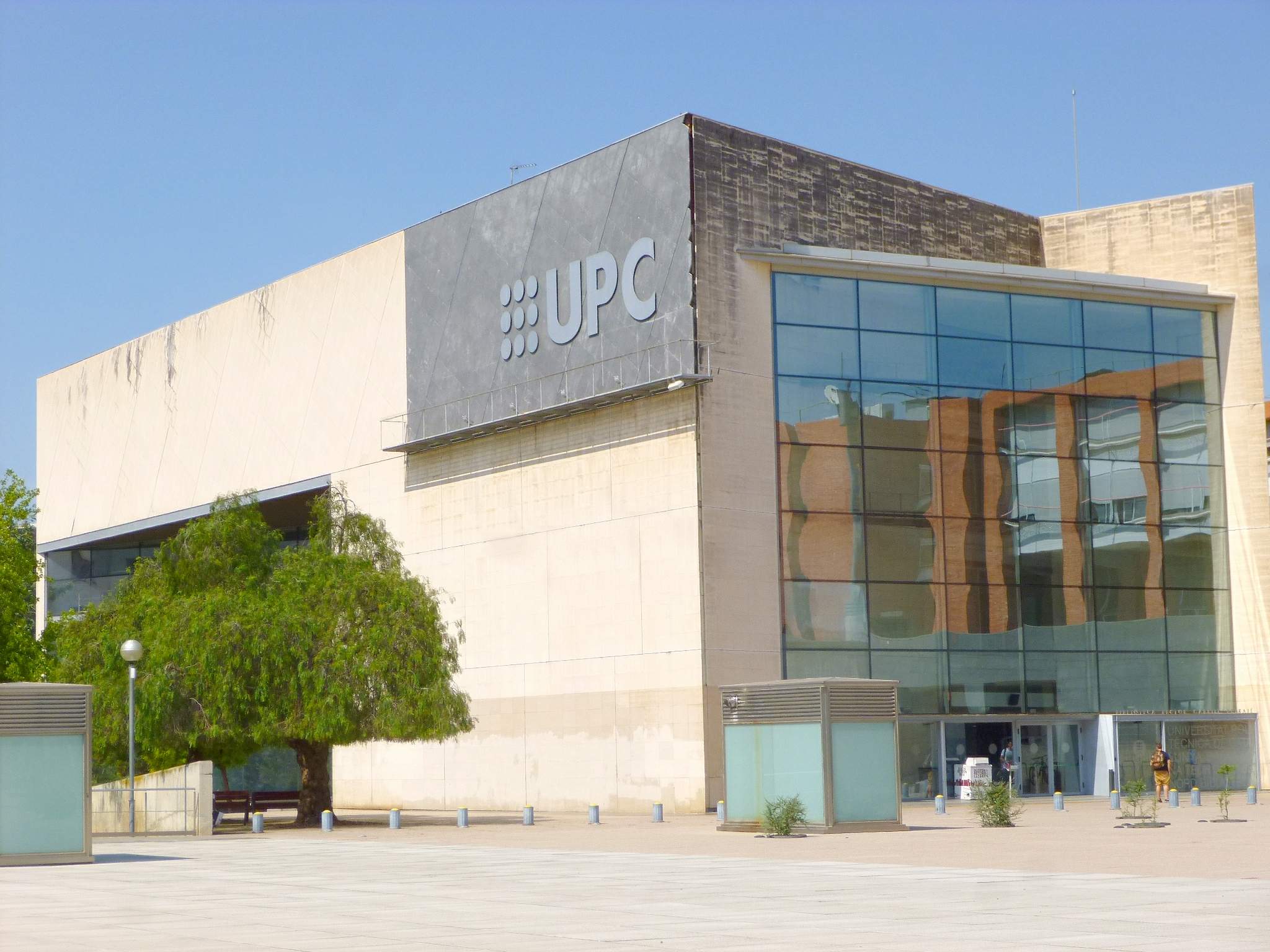 Postgraduate in Cannabis in Barcelona at the UPC - Actualidad The CUT